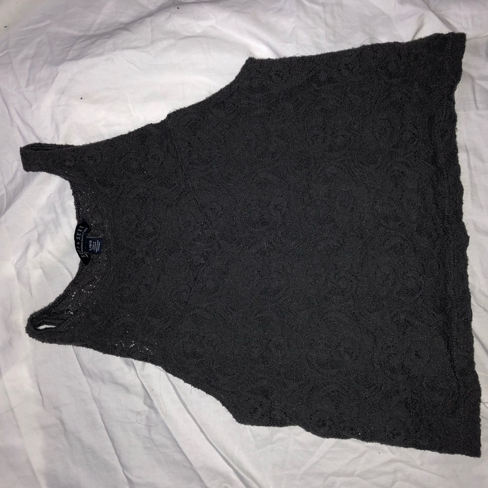 AE Crop Top